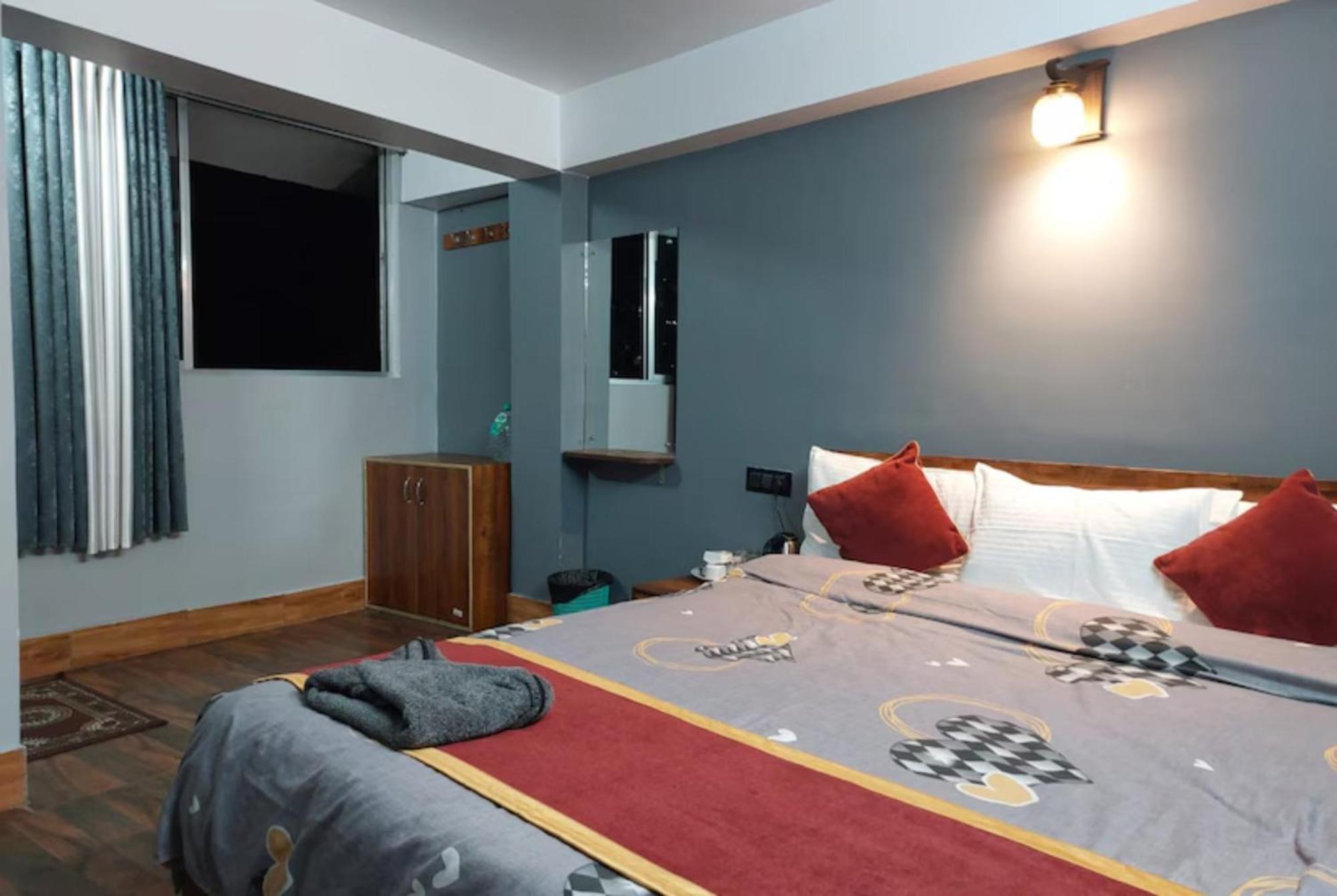Hotel Pitstop Darjeeling - Excellent Service Recommended & Couple Friendly Exterior photo